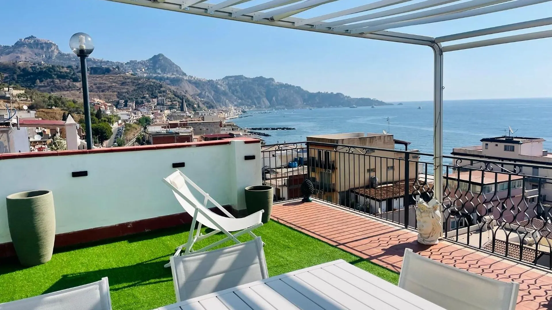 Apartament Casa Carmen Giardini-Naxos